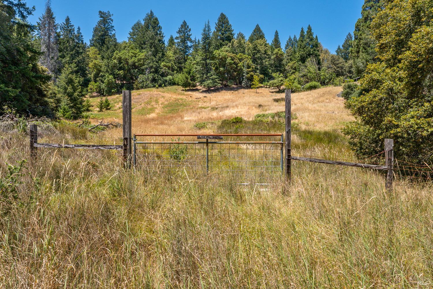 19170 Monahan Creek Road Yorkville CA 95494