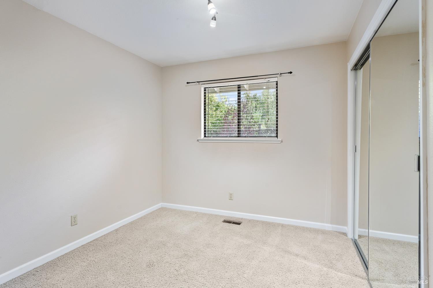 1260 Sequoia Plaza Ukiah CA 95482