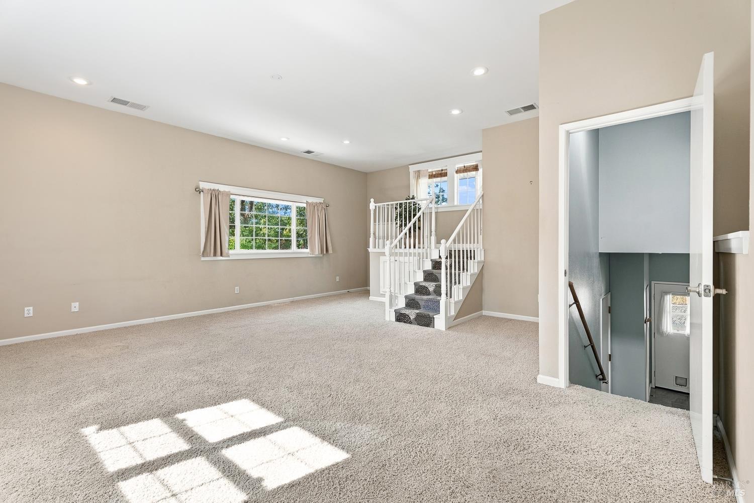 1260 Sequoia Plaza Ukiah CA 95482