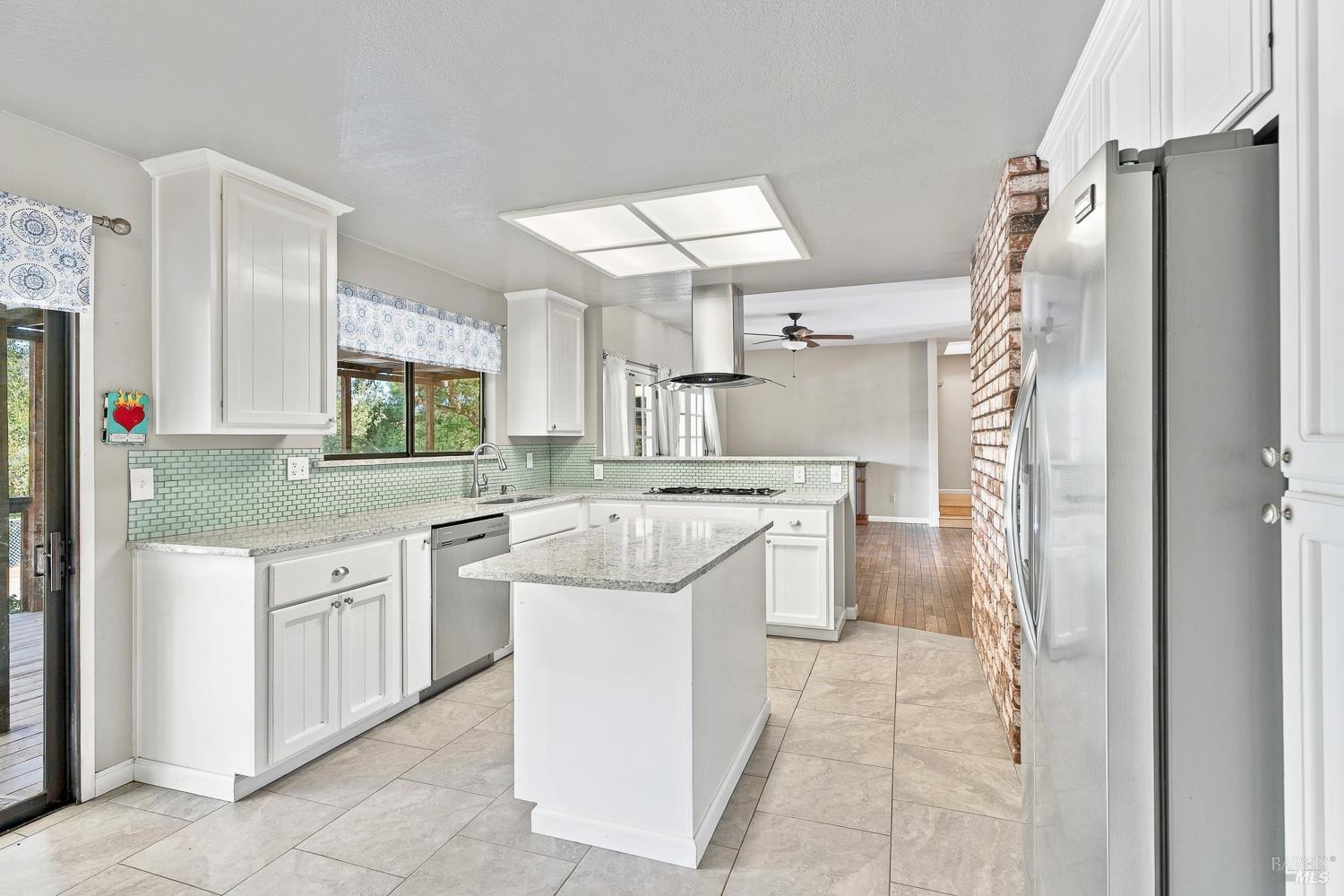 1260 Sequoia Plaza Ukiah CA 95482