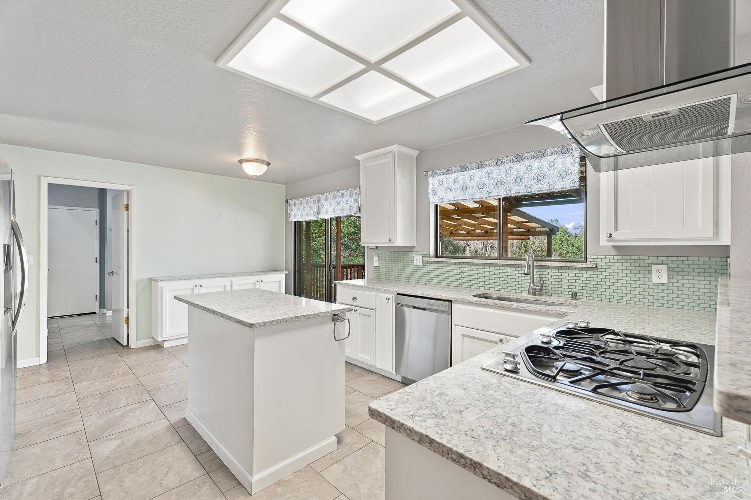 1260 Sequoia Plaza Ukiah CA 95482
