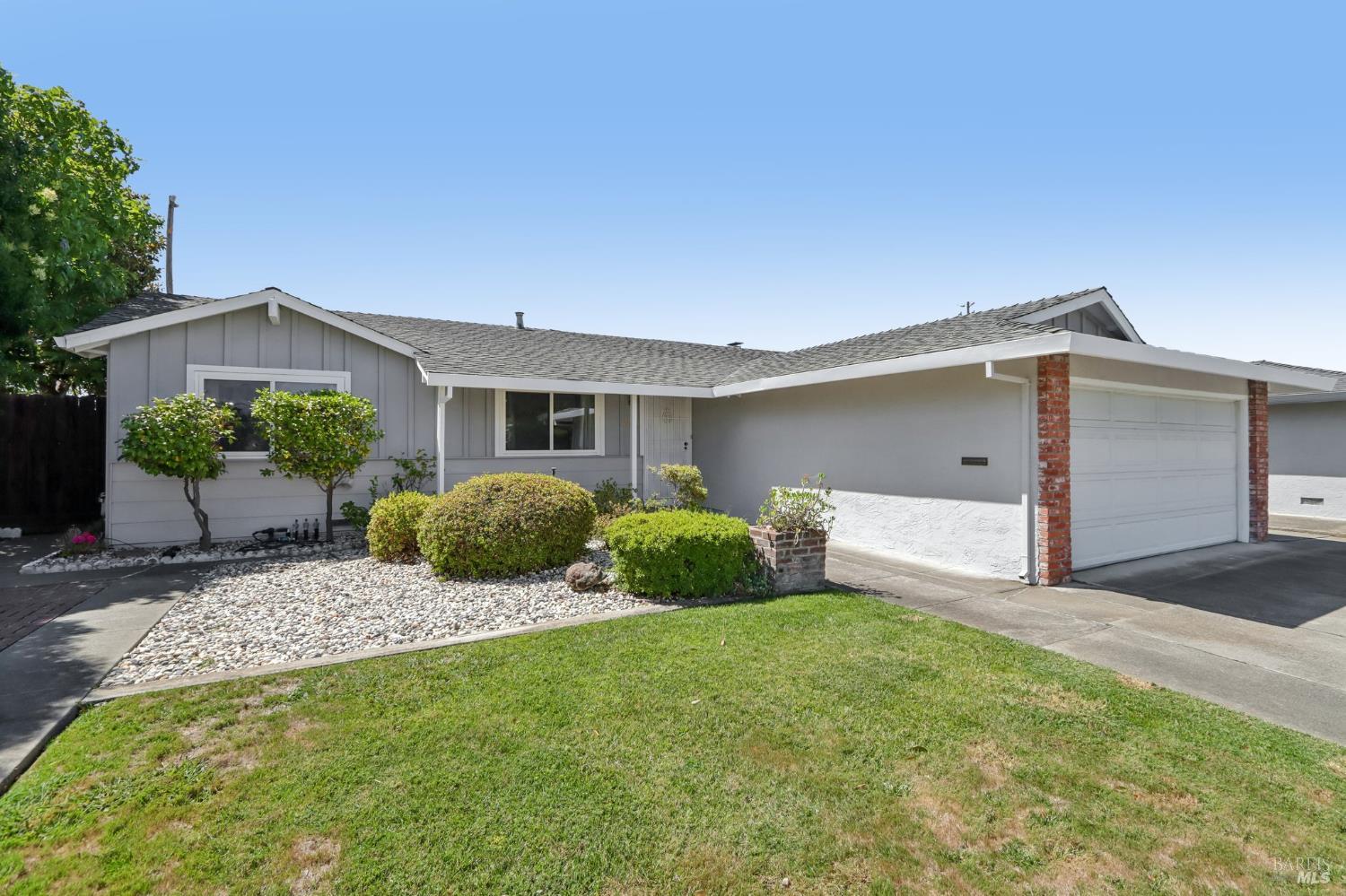 331 E Pacific Avenue Fairfield CA 94533