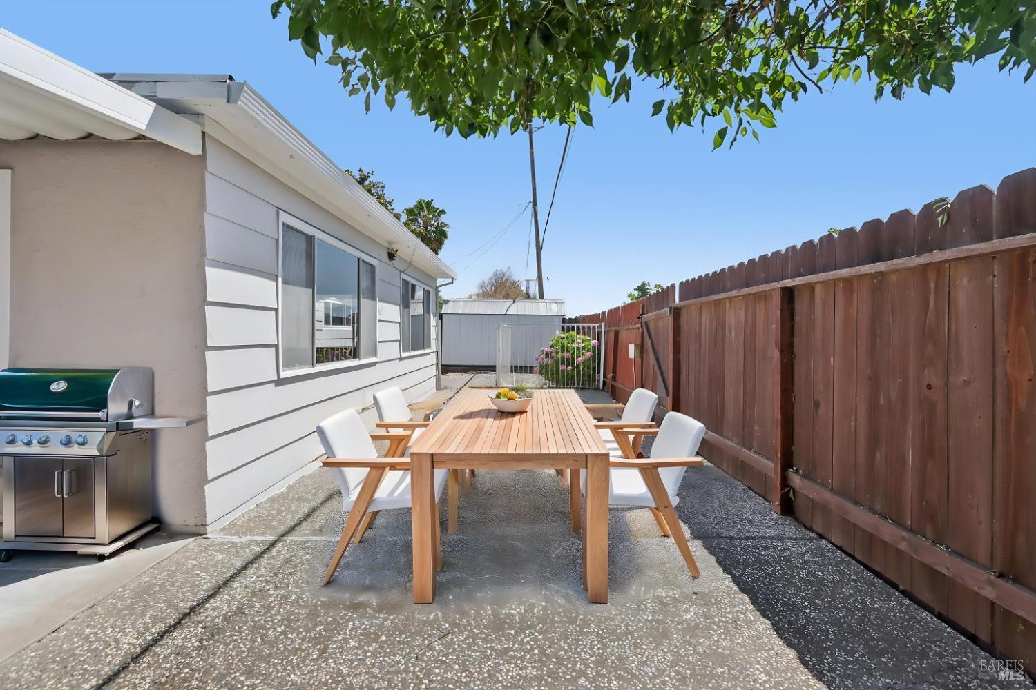 331 E Pacific Avenue Fairfield CA 94533