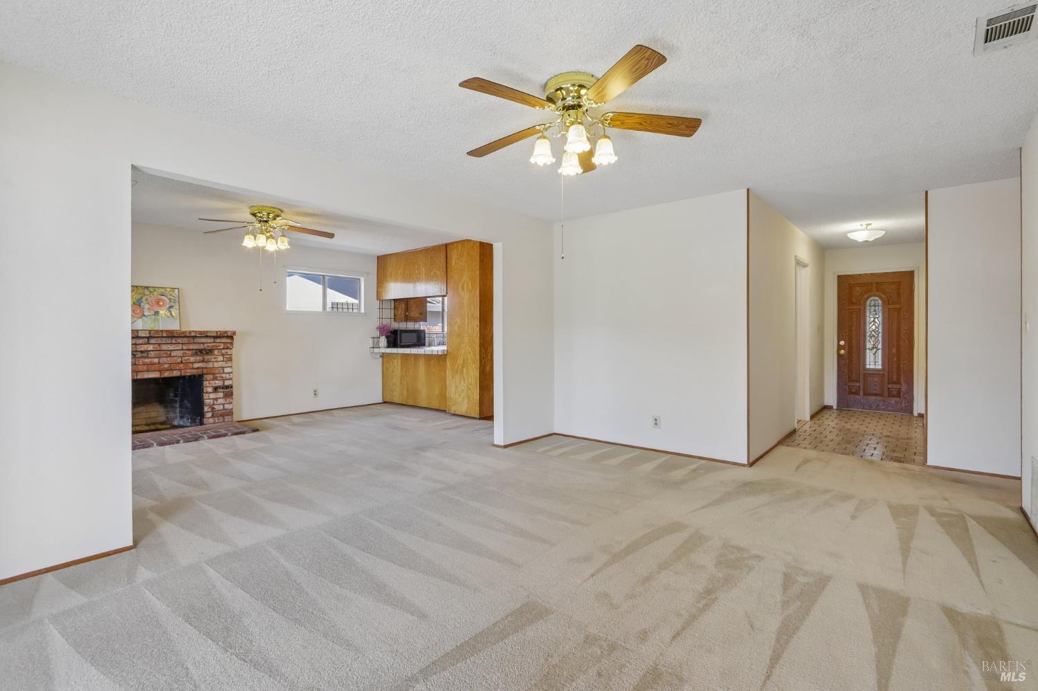 331 E Pacific Avenue Fairfield CA 94533