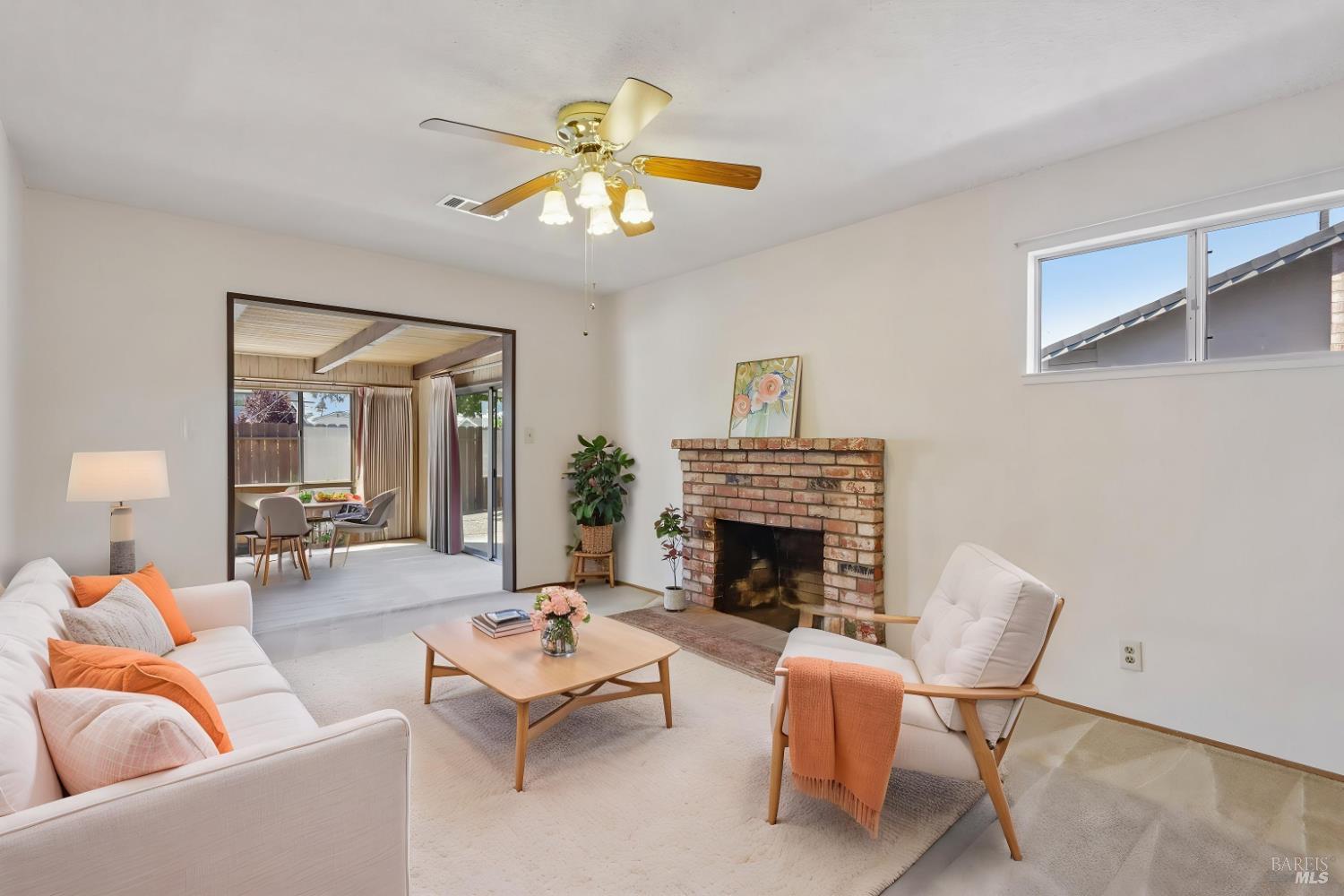331 E Pacific Avenue Fairfield CA 94533