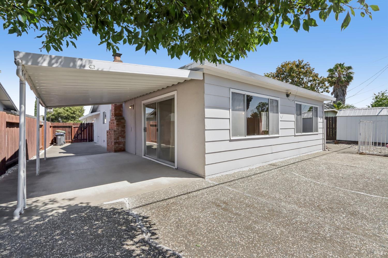 331 E Pacific Avenue Fairfield CA 94533