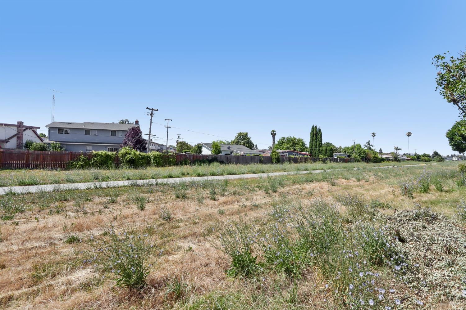 331 E Pacific Avenue Fairfield CA 94533