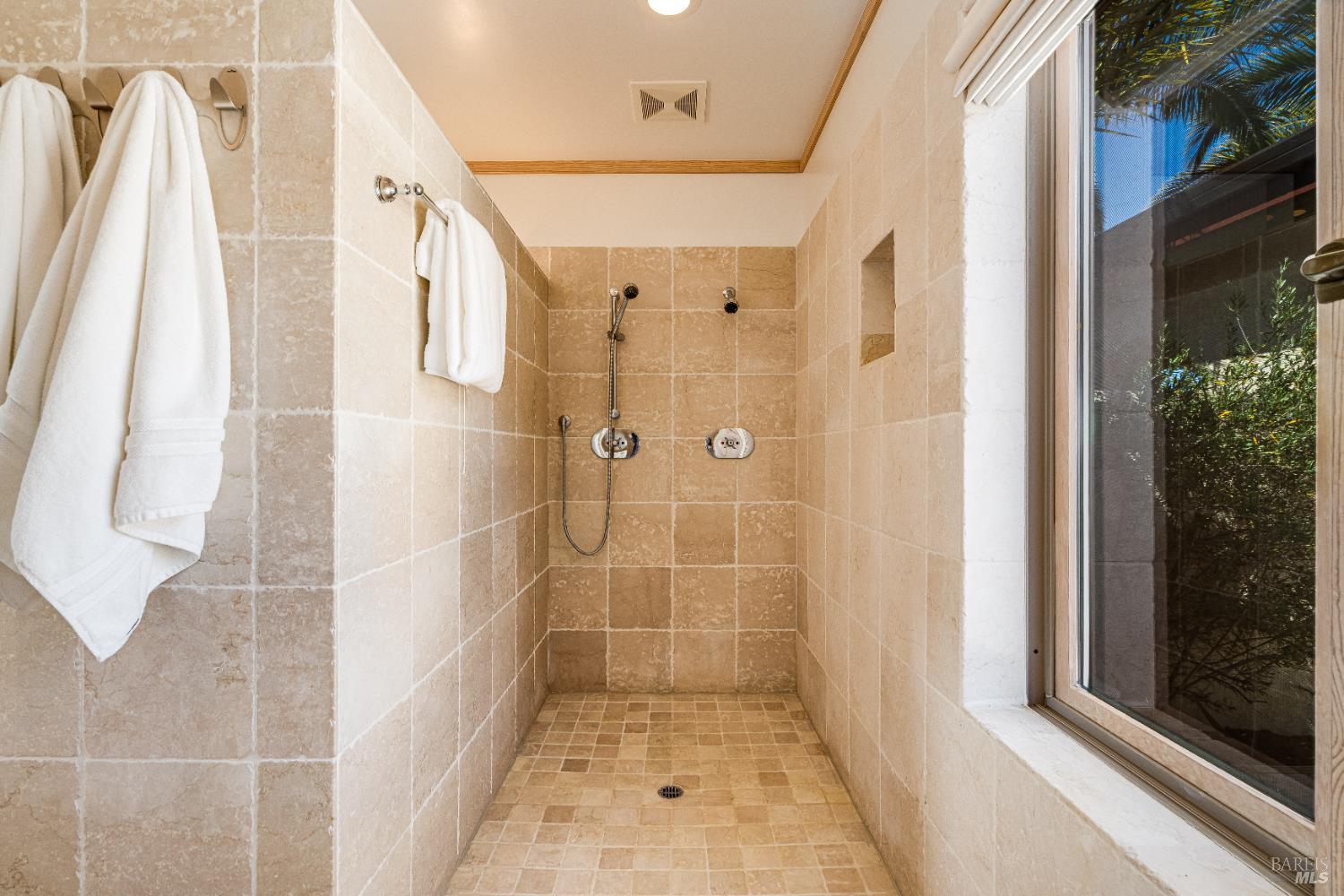 6513 Lakeville Highway Petaluma CA 94954