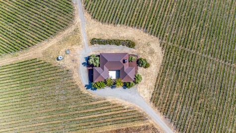 6513 Lakeville Highway Petaluma CA 94954
