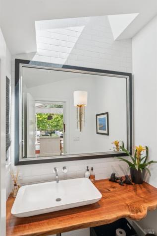 83 Hatzic Court Larkspur CA 94939