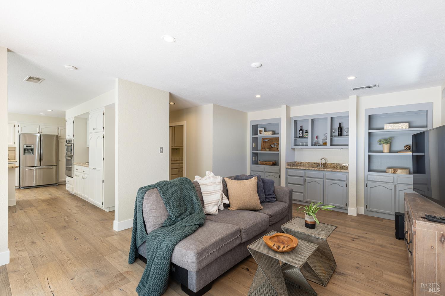 1018 Oakmont Court Napa CA 94559