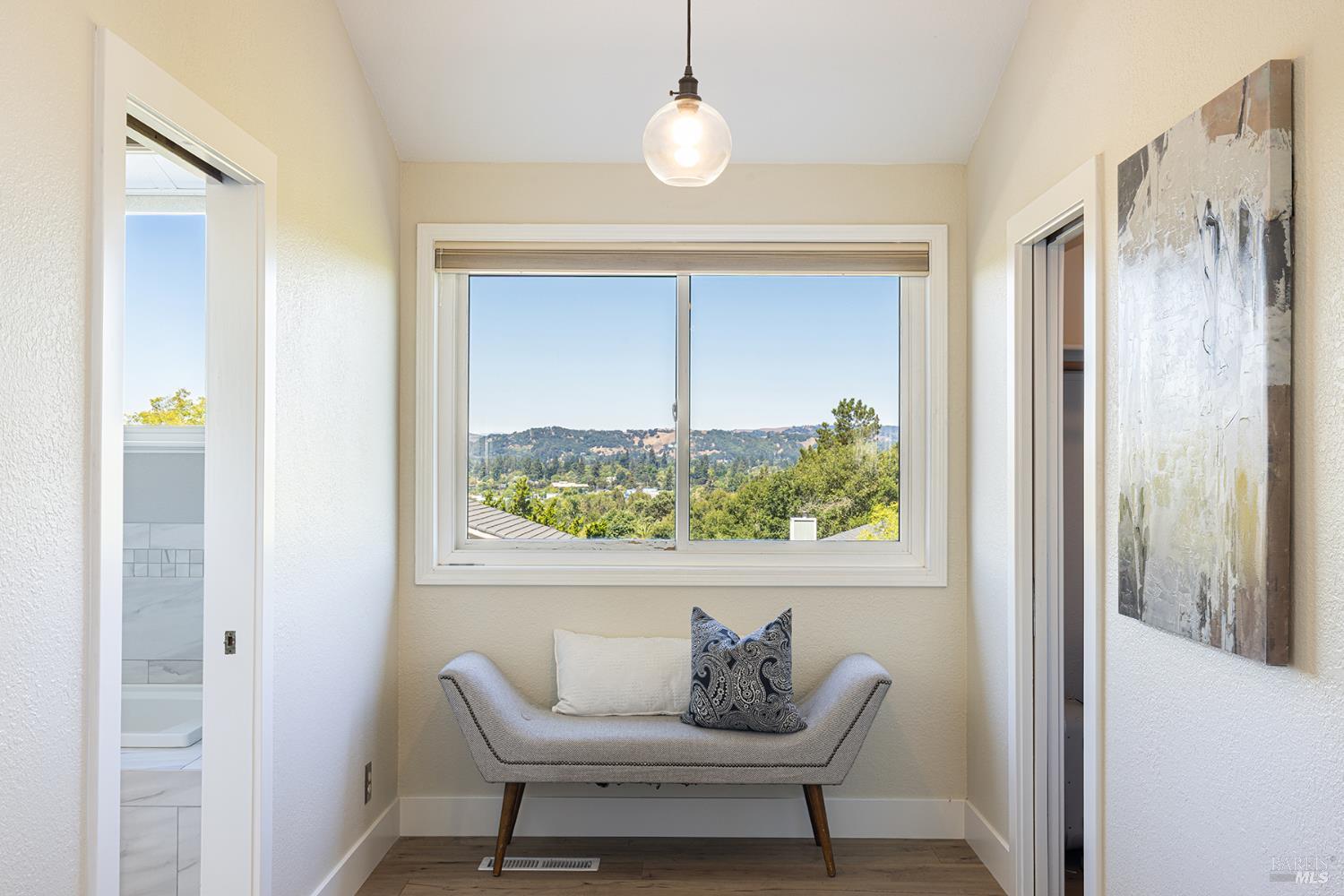 1018 Oakmont Court Napa CA 94559