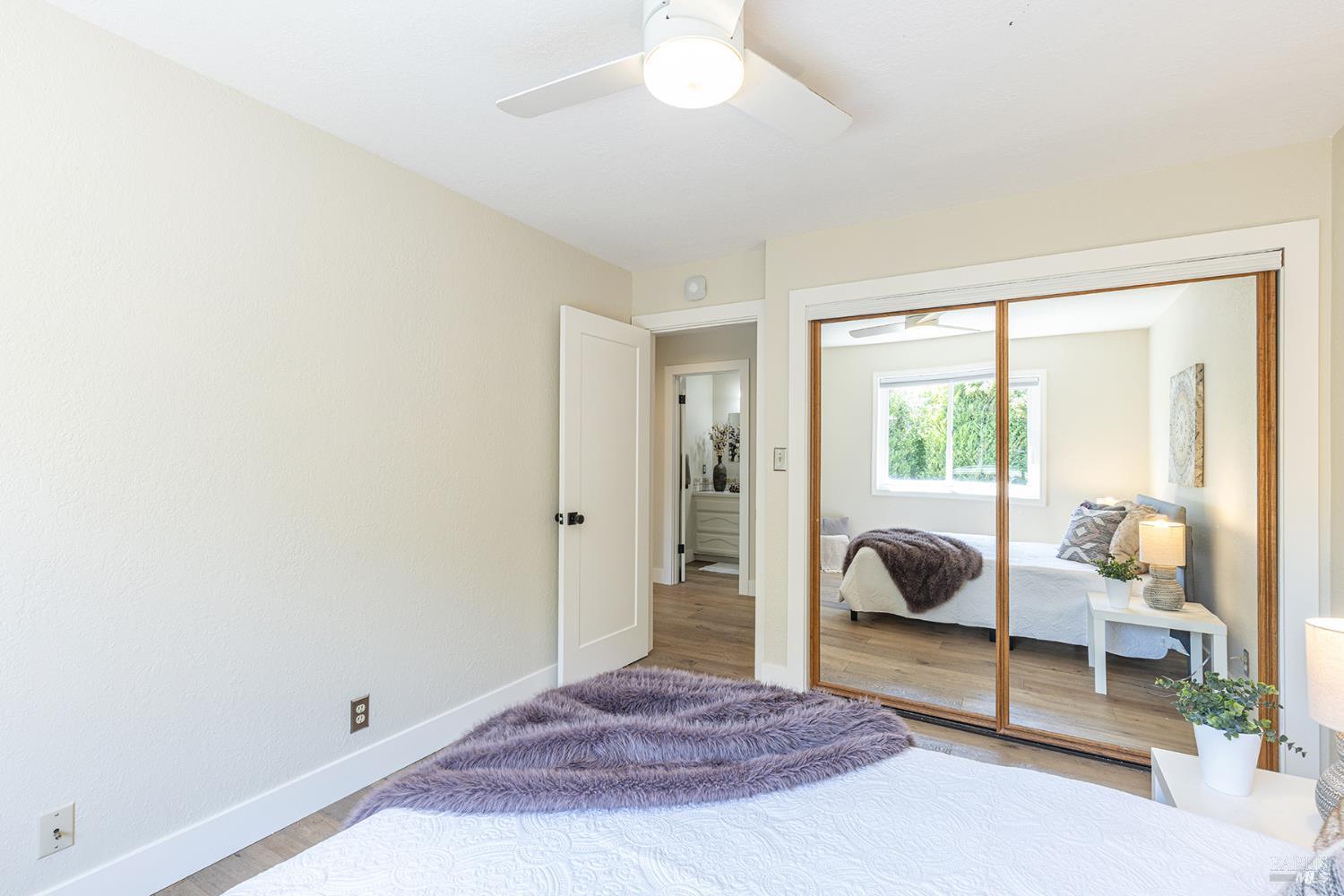 1018 Oakmont Court Napa CA 94559