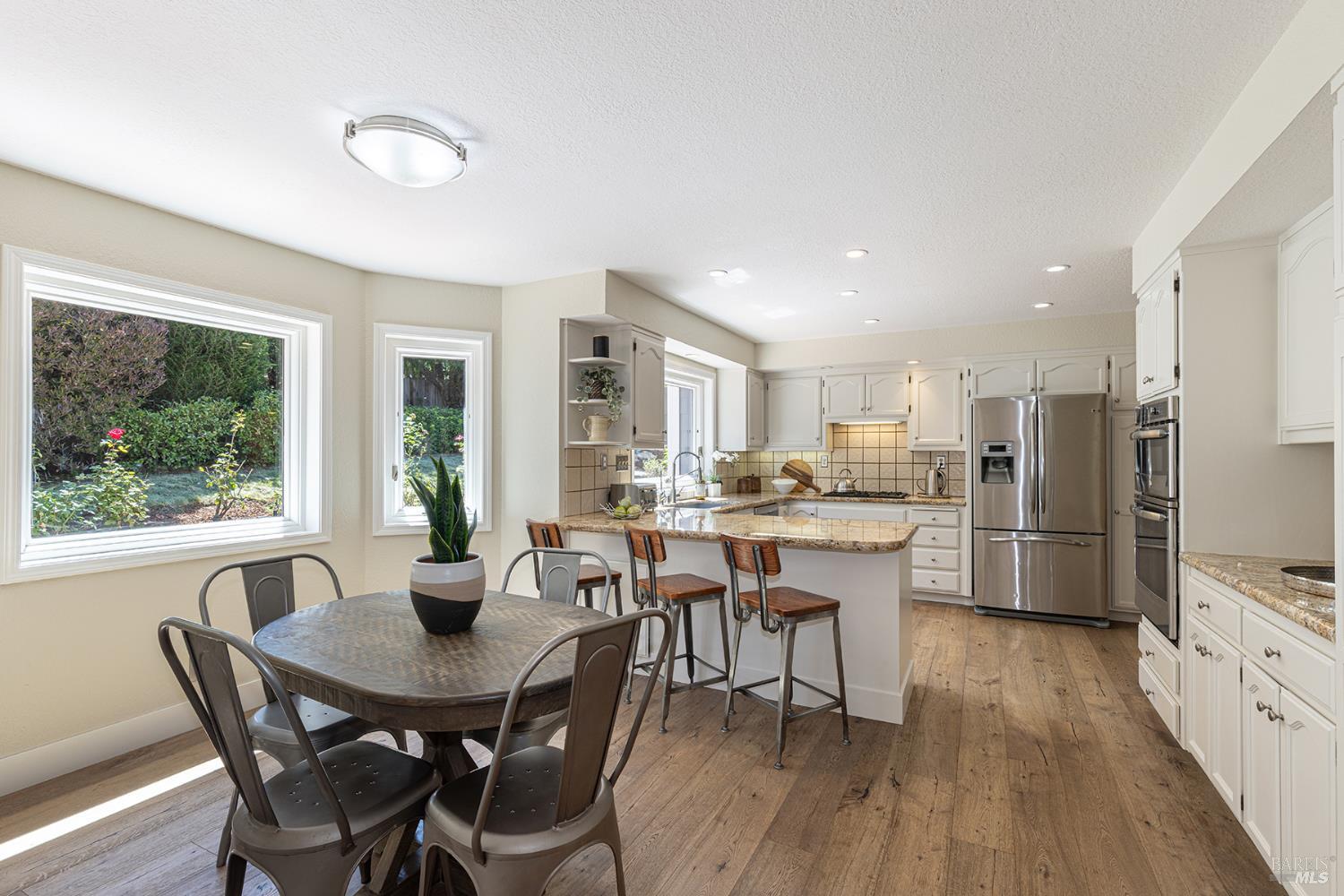 1018 Oakmont Court Napa CA 94559