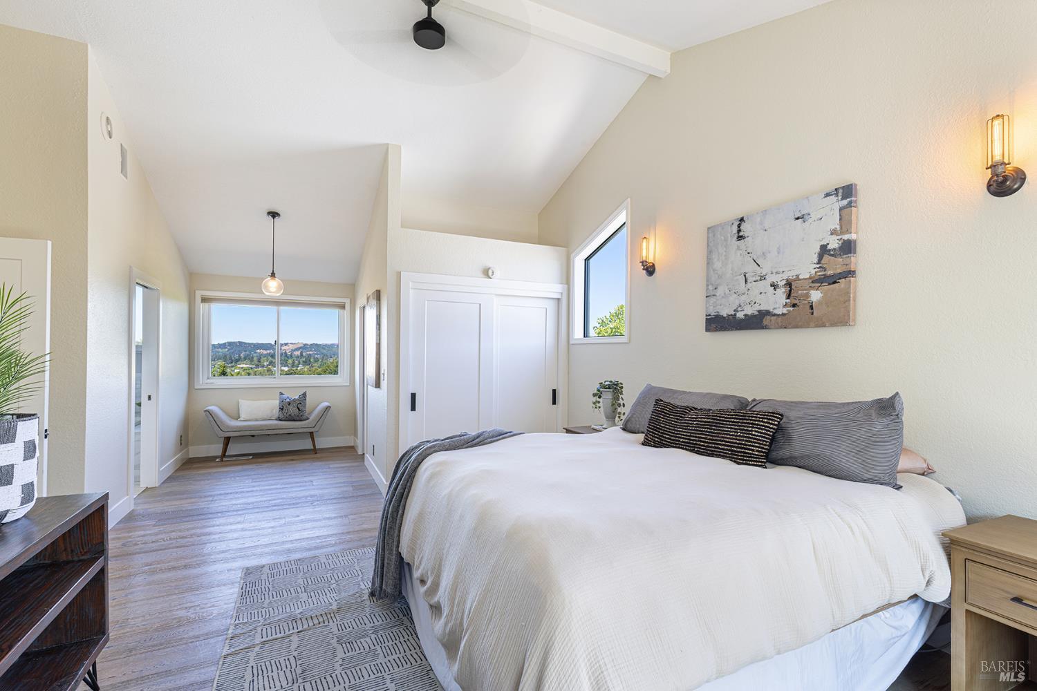 1018 Oakmont Court Napa CA 94559