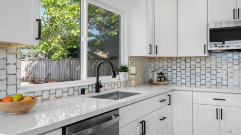 8432 SW Lasalle Avenue SW Cotati CA 94931