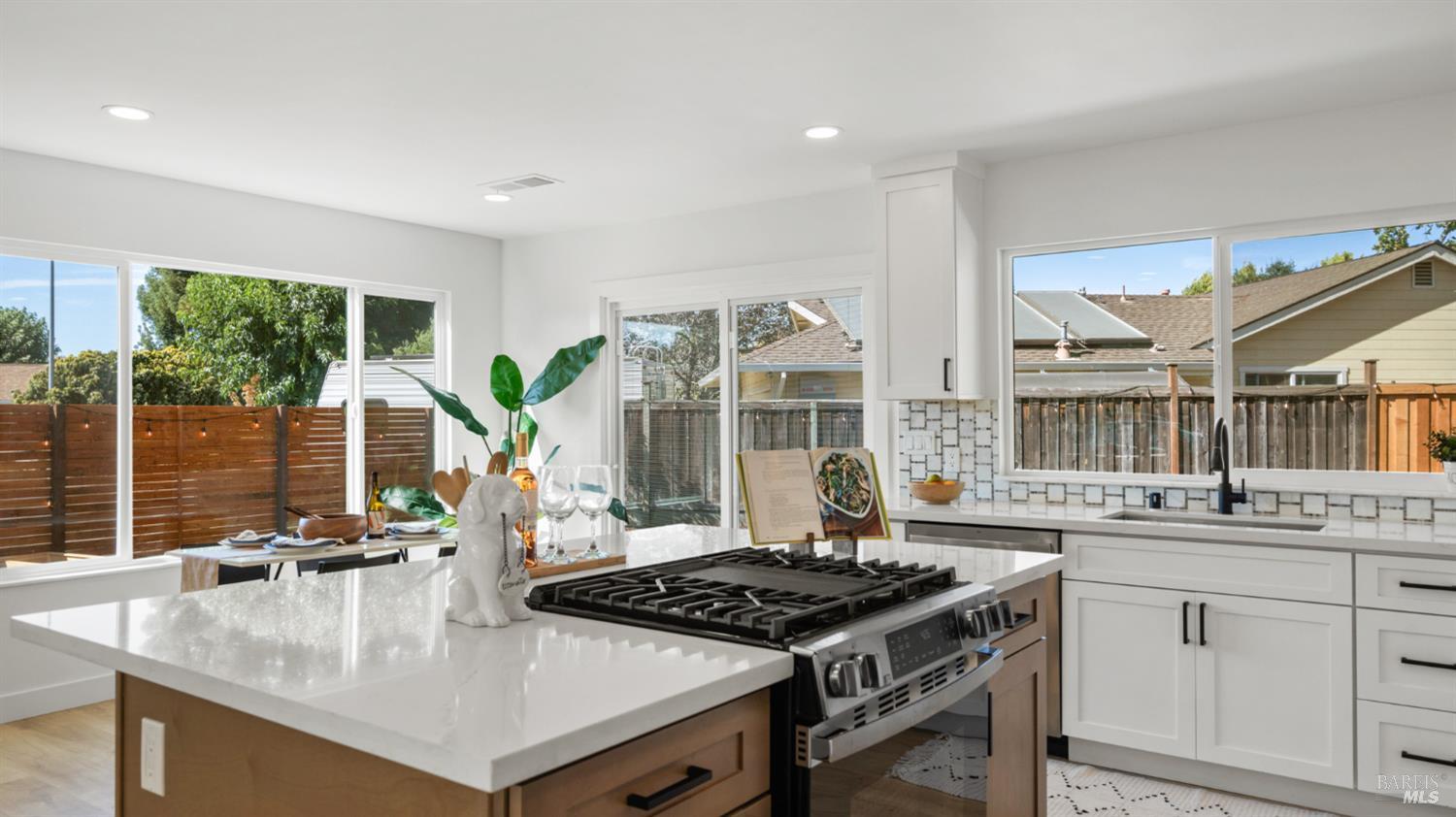 8432 SW Lasalle Avenue SW Cotati CA 94931