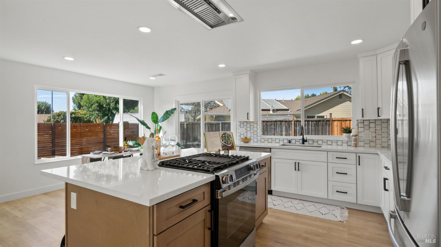 8432 SW Lasalle Avenue SW Cotati CA 94931