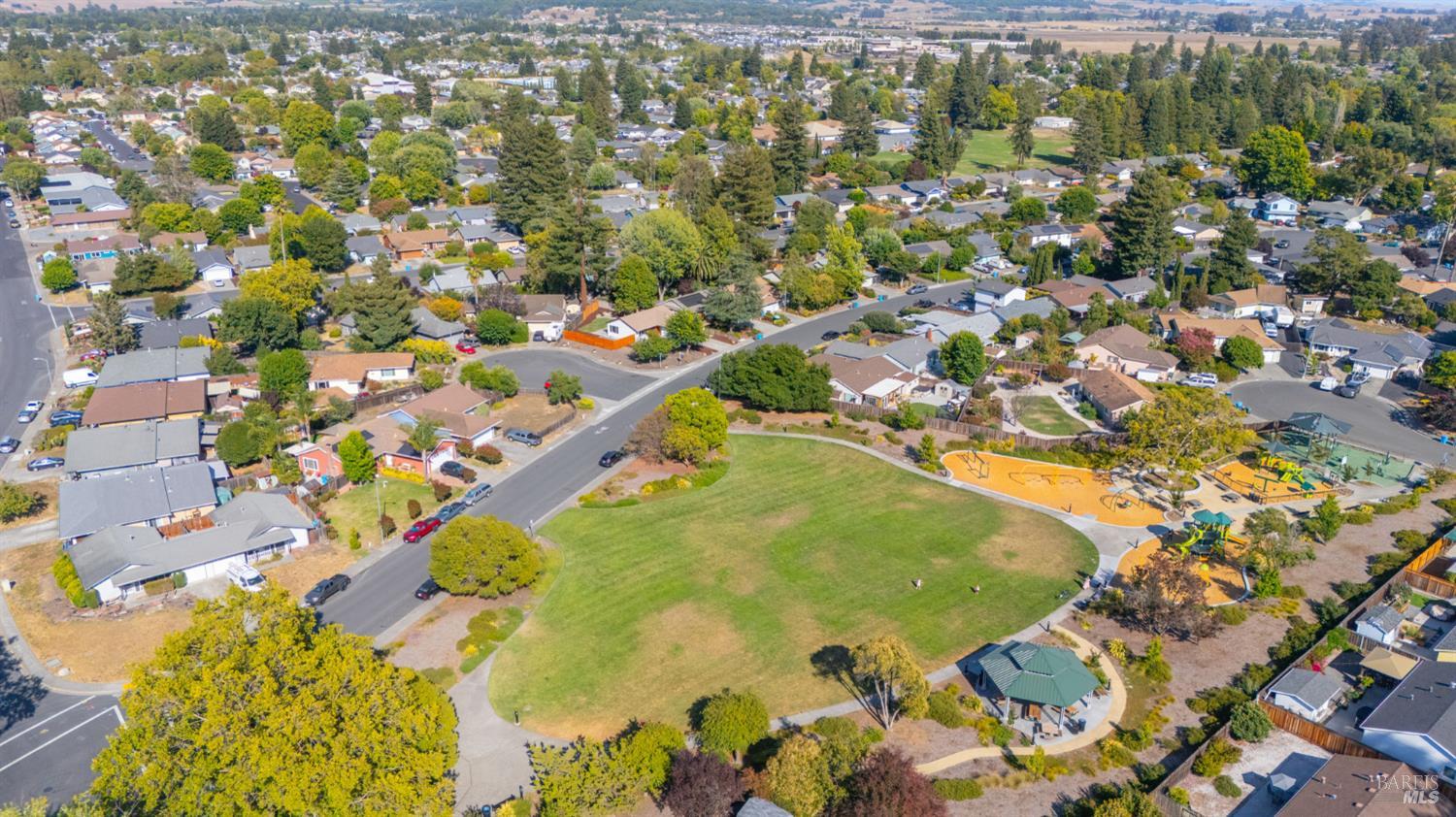 8432 SW Lasalle Avenue SW Cotati CA 94931