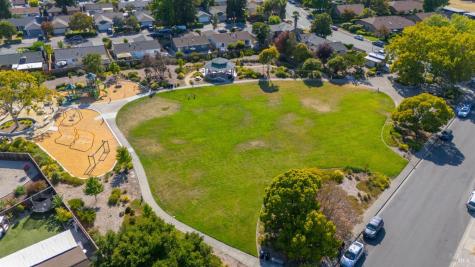 8432 SW Lasalle Avenue SW Cotati CA 94931