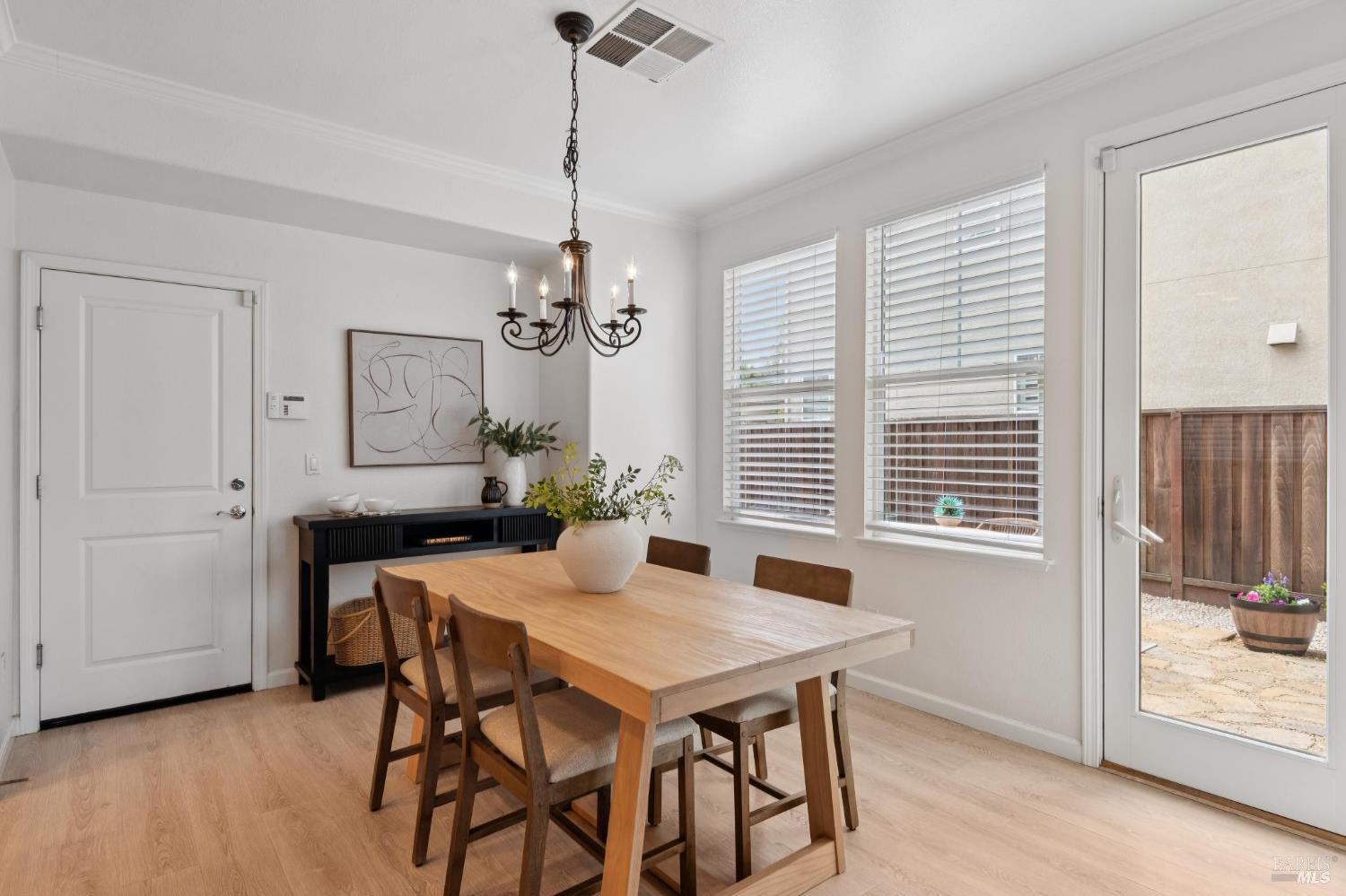 2272 Wolfberry Way Santa Rosa CA 95404