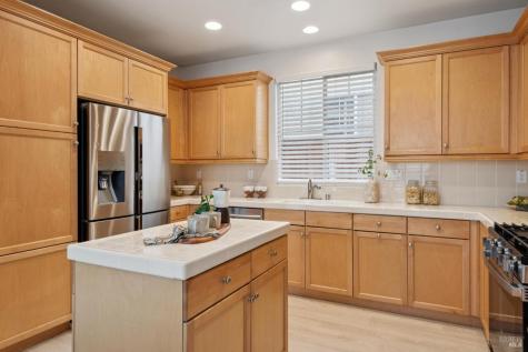 2272 Wolfberry Way Santa Rosa CA 95404