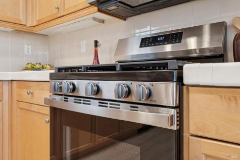 2272 Wolfberry Way Santa Rosa CA 95404