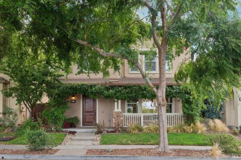 2272 Wolfberry Way Santa Rosa CA 95404