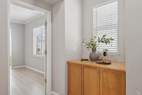 2272 Wolfberry Way Santa Rosa CA 95404