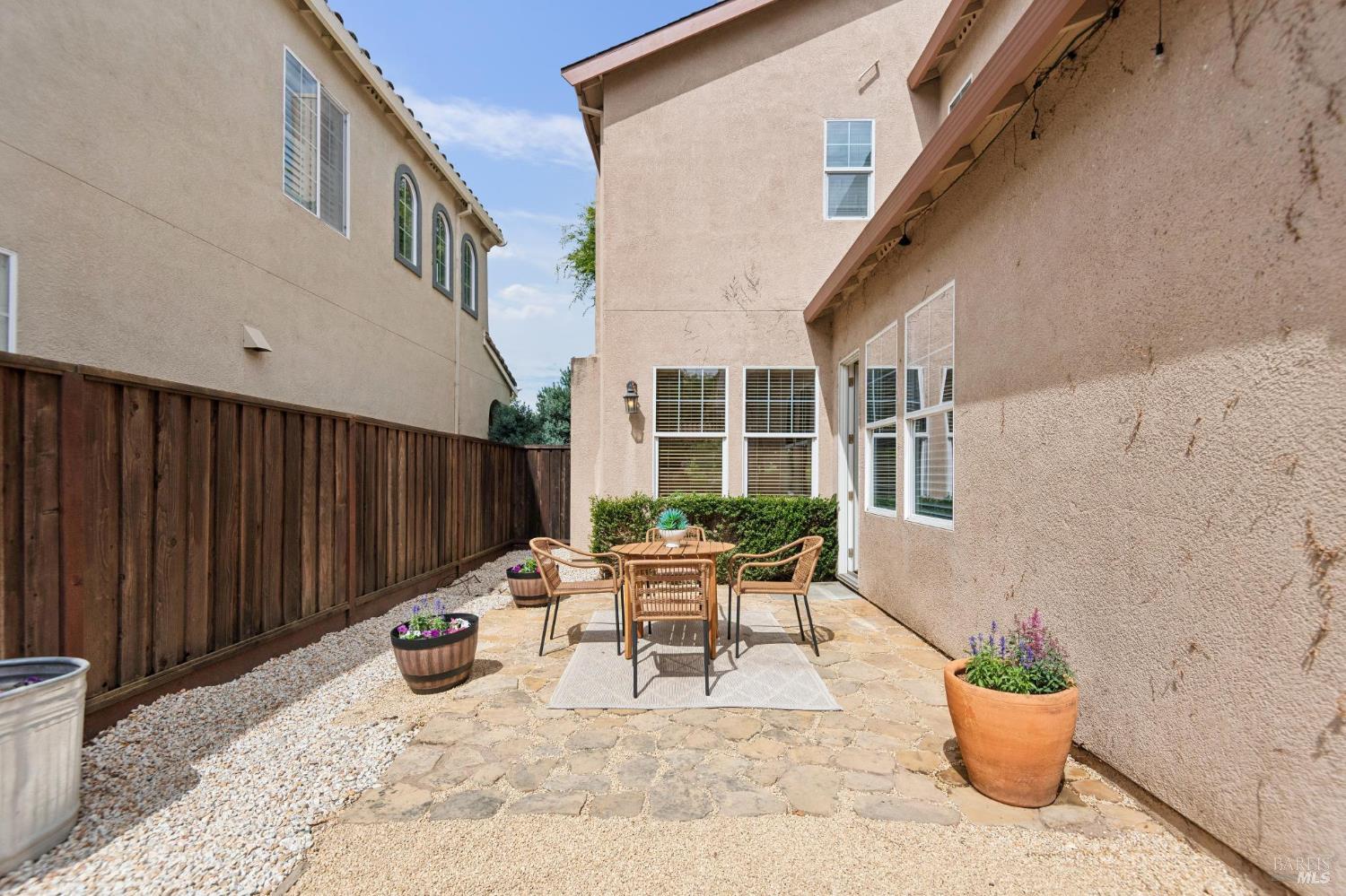 2272 Wolfberry Way Santa Rosa CA 95404