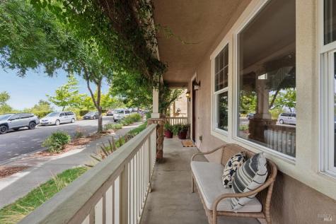 2272 Wolfberry Way Santa Rosa CA 95404