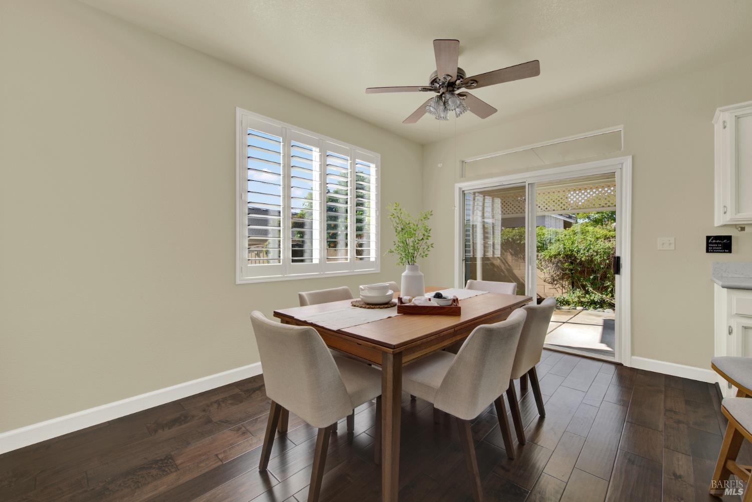 367 Bartlett Lane Vacaville CA 95687