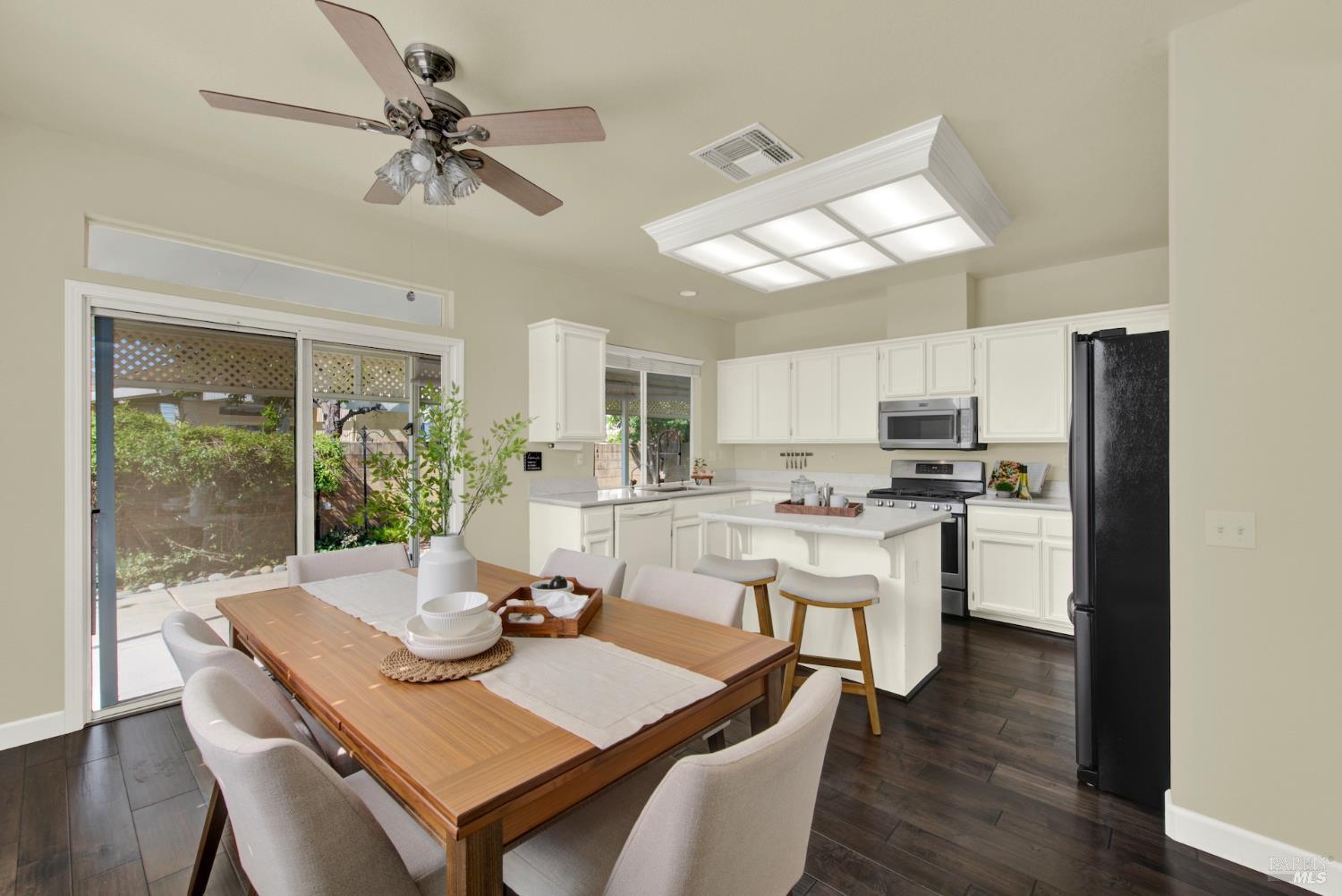 367 Bartlett Lane Vacaville CA 95687