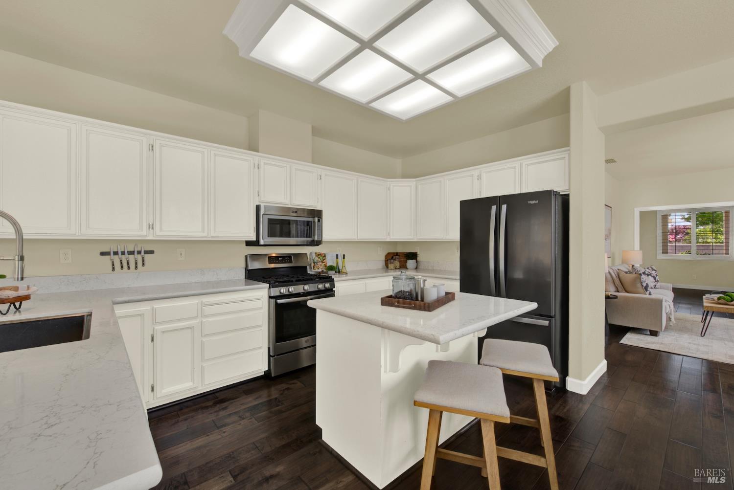 367 Bartlett Lane Vacaville CA 95687