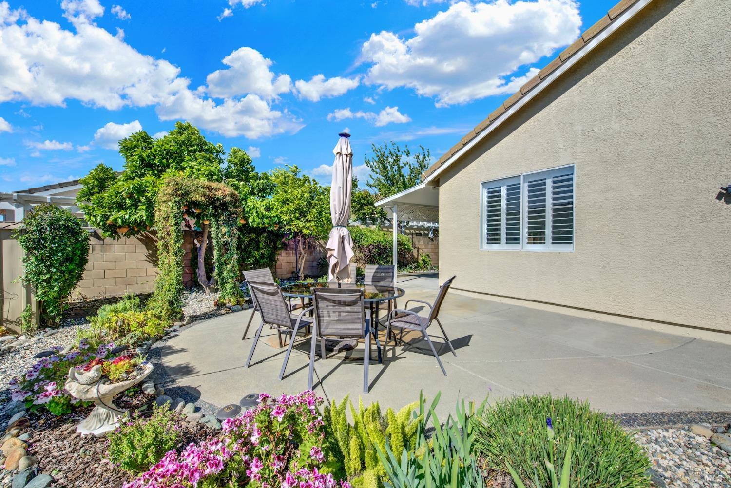 367 Bartlett Lane Vacaville CA 95687