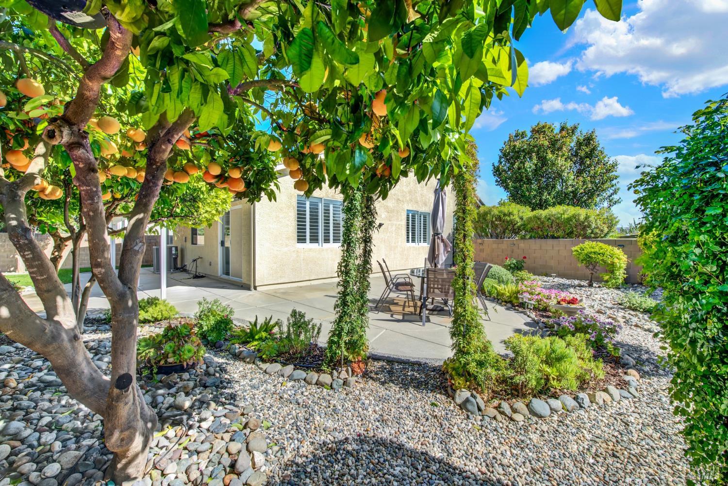 367 Bartlett Lane Vacaville CA 95687