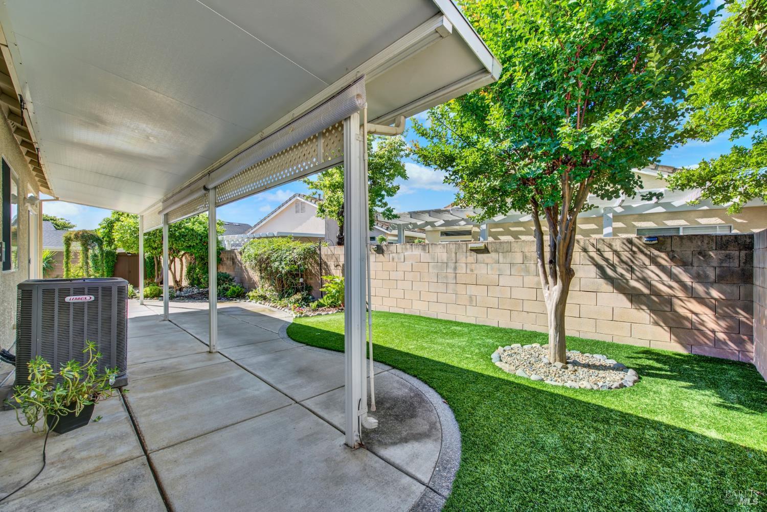 367 Bartlett Lane Vacaville CA 95687