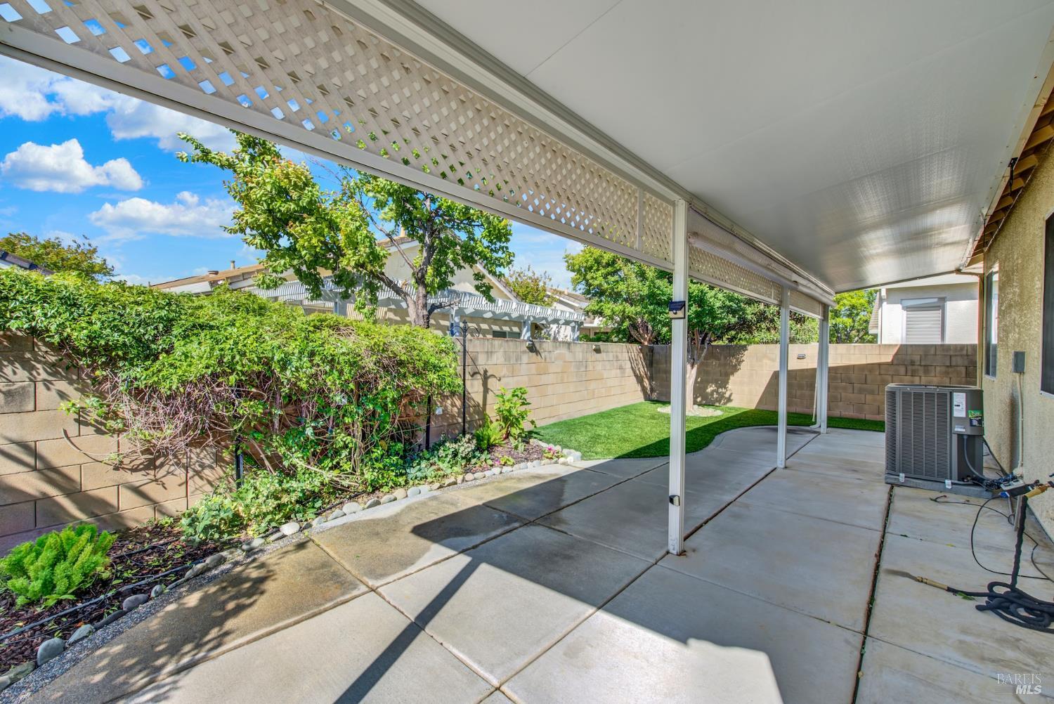 367 Bartlett Lane Vacaville CA 95687