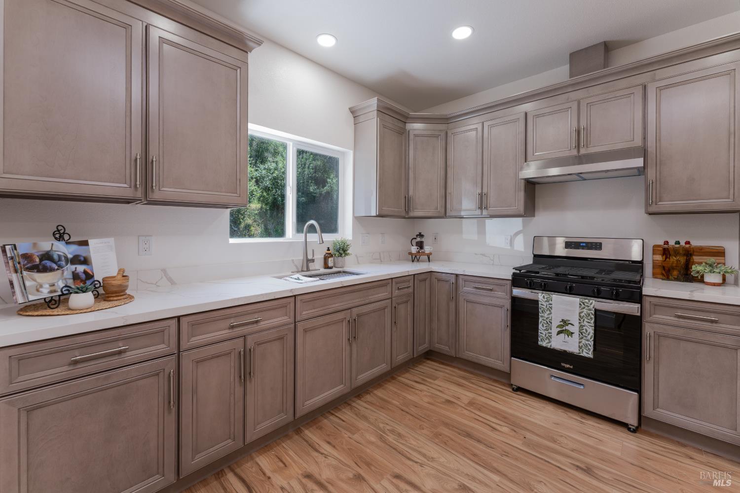 6100 Eastside Calpella Road Ukiah CA 95482