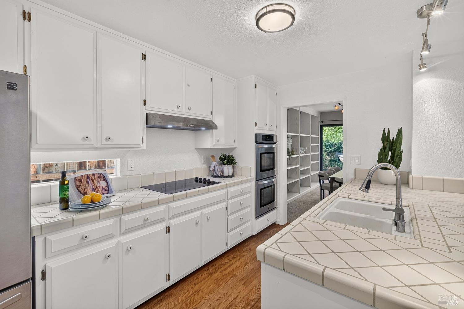 1250 Redwood Court Dixon CA 95620