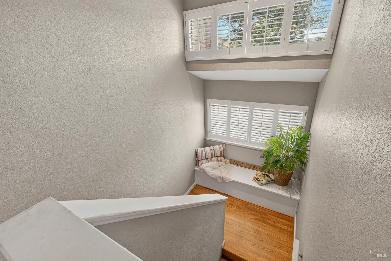 1250 Redwood Court Dixon CA 95620
