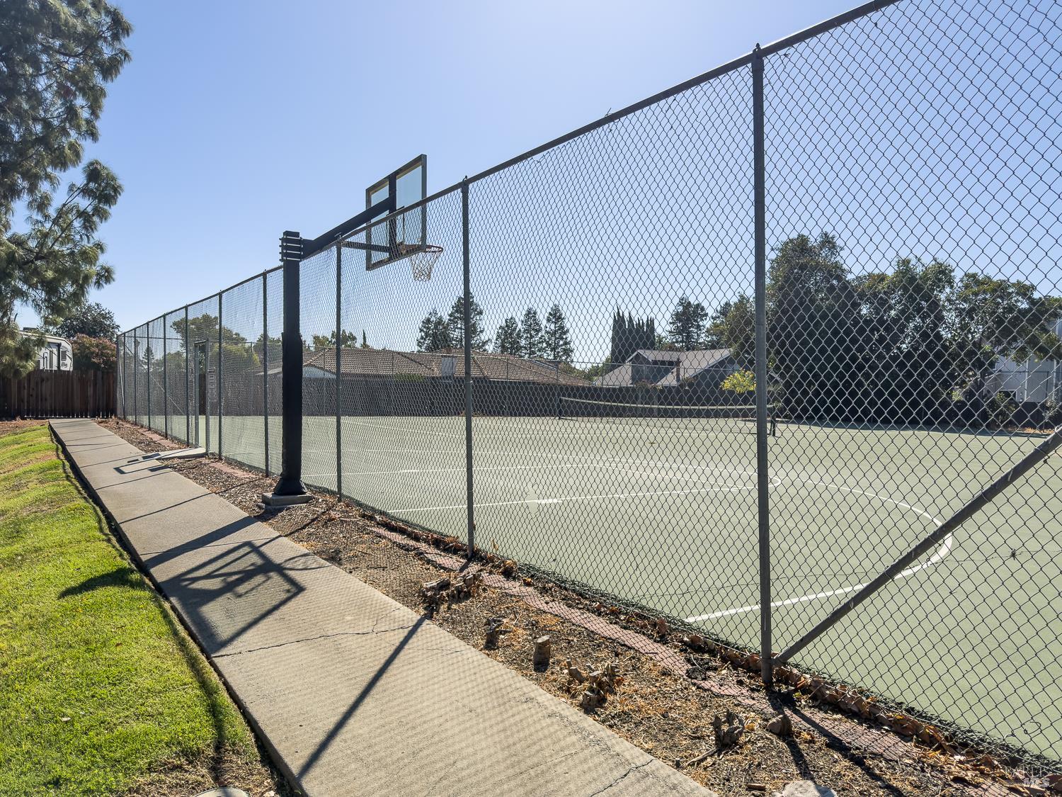 1250 Redwood Court Dixon CA 95620