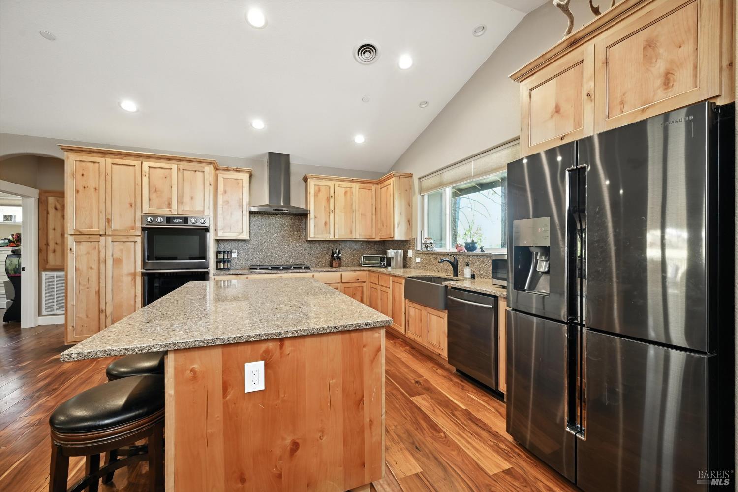 9482 Hoberg Drive S Cobb CA 95426