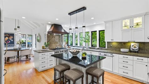 4727 Muirfield Court Santa Rosa CA 95405
