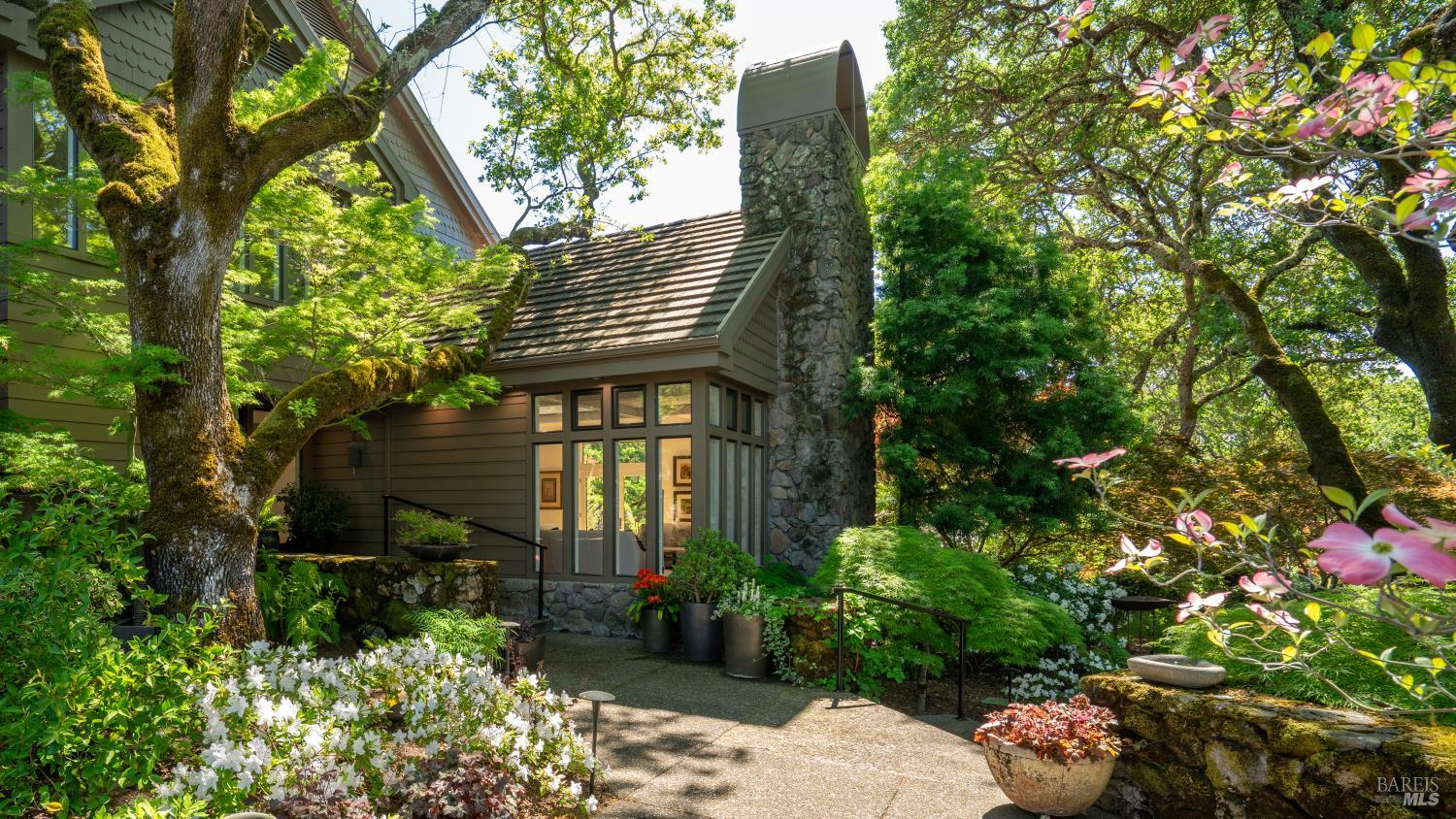 4727 Muirfield Court Santa Rosa CA 95405