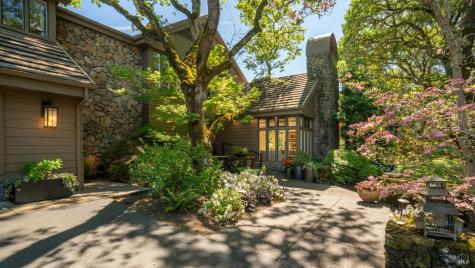 4727 Muirfield Court Santa Rosa CA 95405