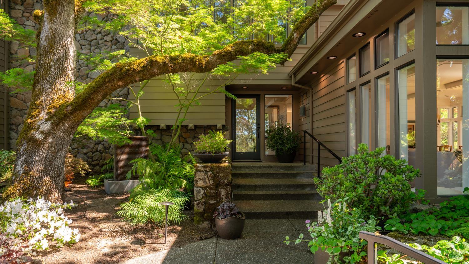 4727 Muirfield Court Santa Rosa CA 95405