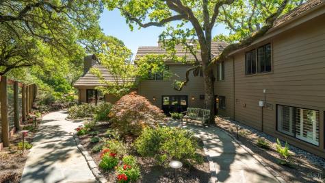 4727 Muirfield Court Santa Rosa CA 95405