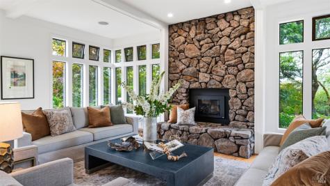 4727 Muirfield Court Santa Rosa CA 95405