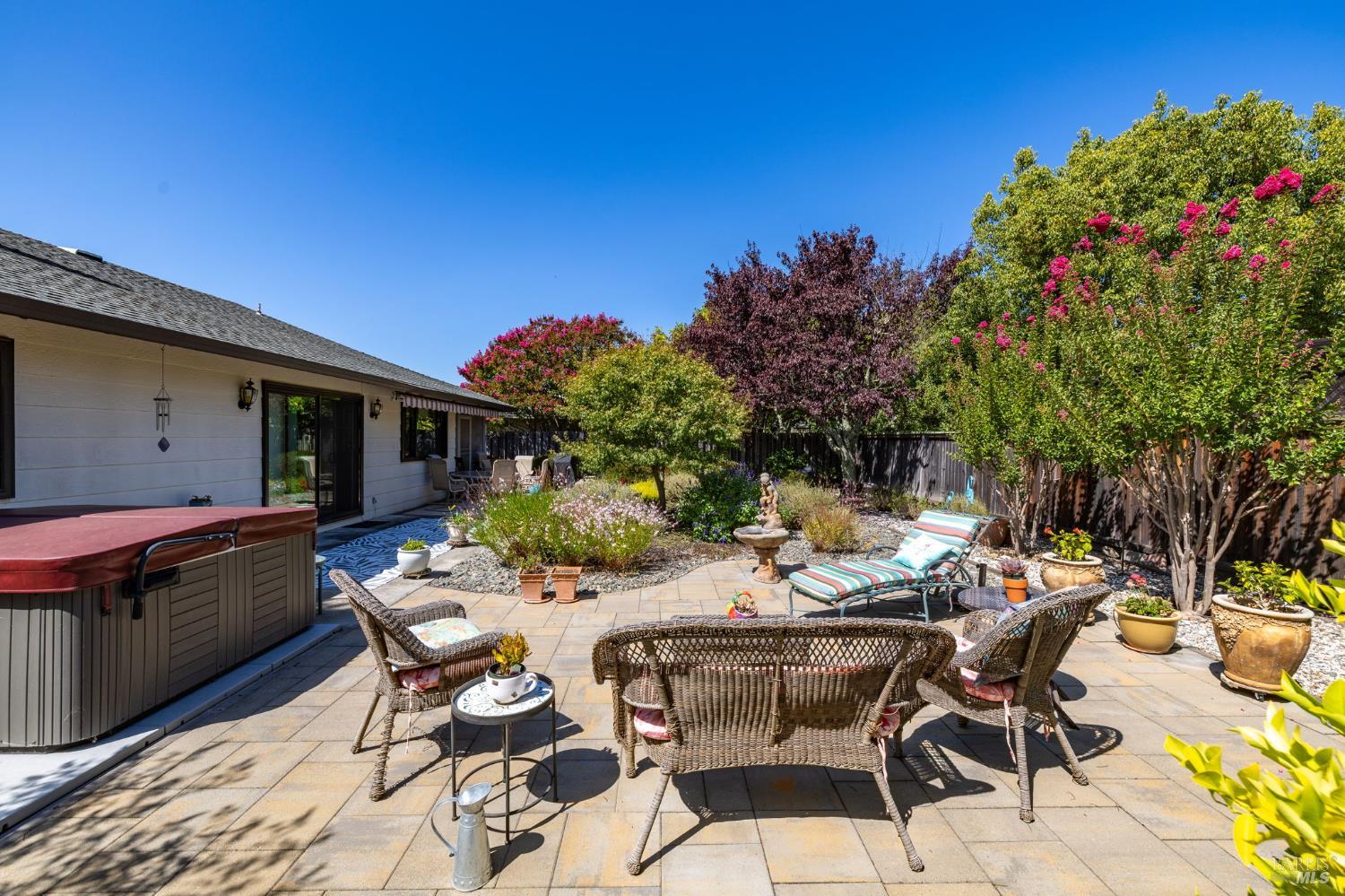7619 Oak Leaf Drive Santa Rosa CA 95409